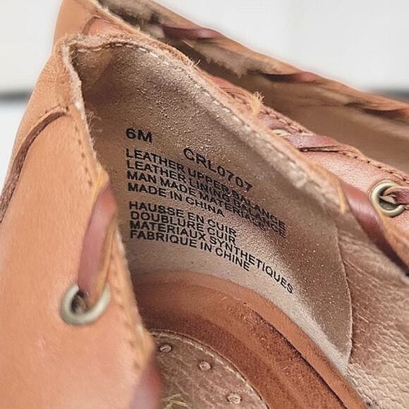 Kenneth Cole Reaction caramel leather open toe flat bow pumps Size 6 - Picture 7 of 11